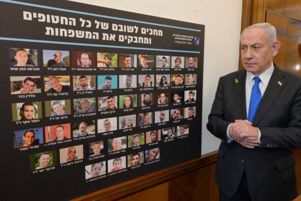 Jóváhagyta a túszalkut és a háború befejezését az izraeli kormány