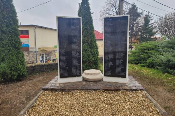 Elkészült a meggyilkolt tállyai zsidók emlékműve, jövő hónapban avatjuk