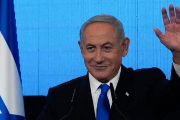 Izrael: Netanjahu megkapta a parlamenti többséget, hamarosan kormányt alakíthat