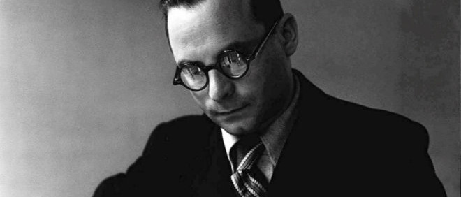 74 évvel ezelőtt az auschwitzi haláltábor felszabadításának
napján verték halálra Szerb Antal magyar írót