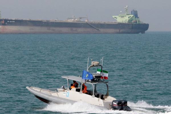 Dróntámadás ért egy izraeli tulajdonú tartályhajót az ománi partoknál