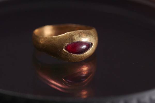 Nagy Sándor korabeli aranygyűrűt találtak Jeruzsálemben