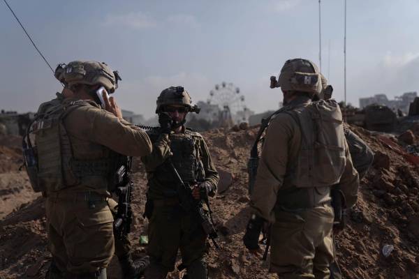 Izrael iszlamista célpontokat támadott Gázában, Libanonban és Ciszjordániában