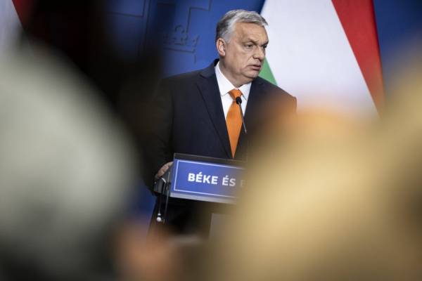 Izrael elnöke gratulált Orbán Viktornak