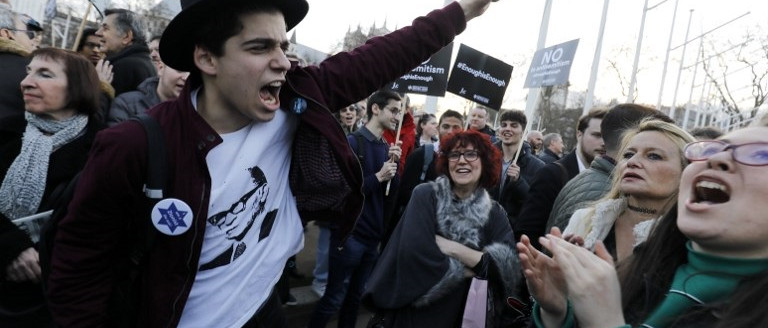 Rekordszámú antiszemita incidenst jelentettek tavaly Nagy-Britanniában