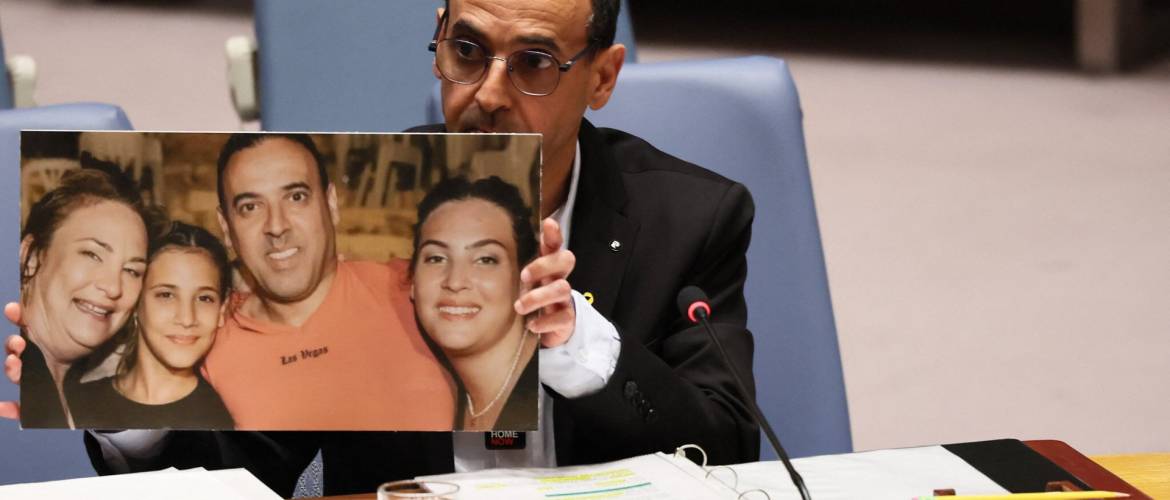 Megjelenik magyarul Eli Sharabi megrázó emlékirata, a Túsz – Dedikálás november 19-én a Libriben