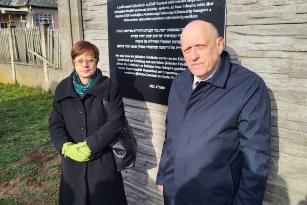 Német támogatással megújult a nyírkátai zsidó temető