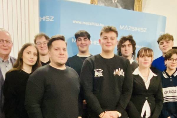 Tisztújítást tartott és új elnököt választott a Mazsihisz Ifjúsági Csoportja