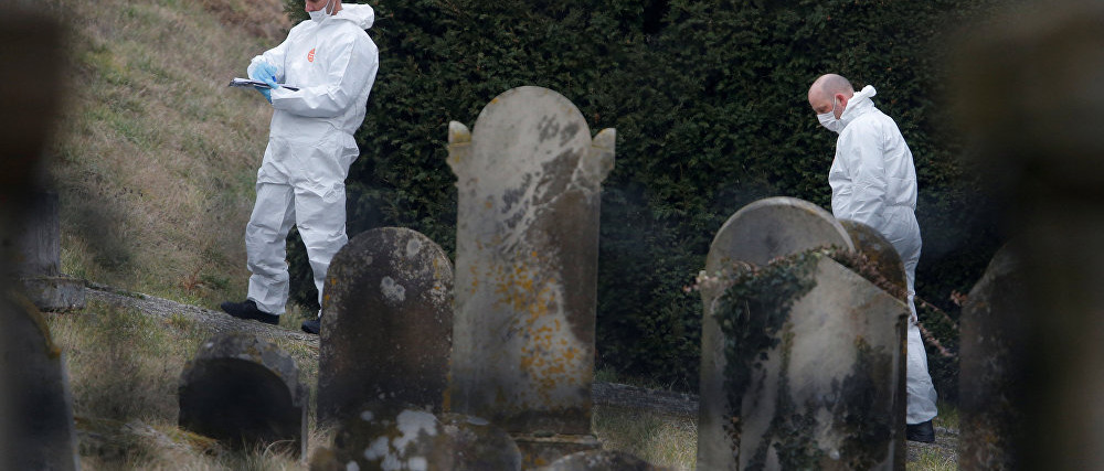 Meggyaláztak egy zsidó temetőt Franciaországban az antiszemitizmus elleni országos tiltakozás előtt