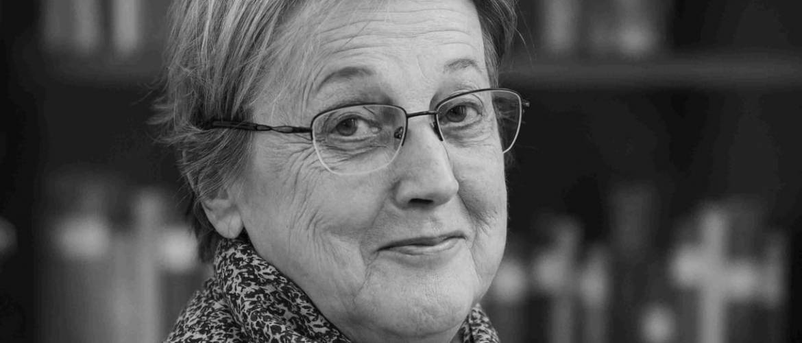 Gyász: Mély szomorúsággal és megrendüléssel tudatjuk, hogy elhunyt Darvas Ágnes szociológus