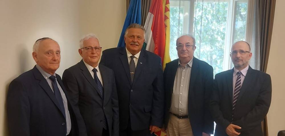 Miskolc: A polgármesterrel és a hitközség vezetésével tárgyalt a Mazsihisz-elnök | Mazsihisz