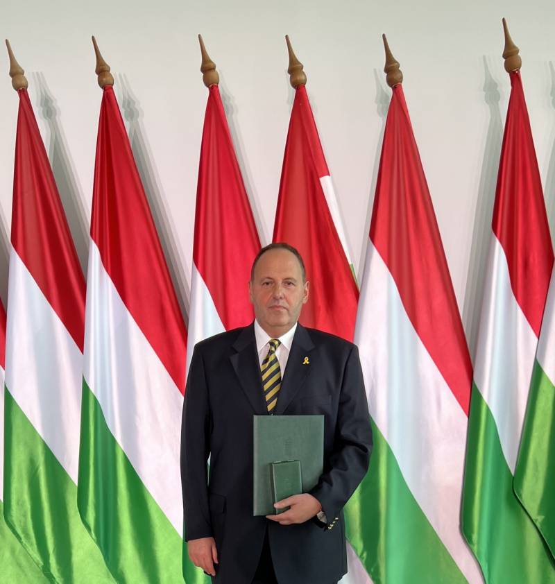 Mester_jó.jpg