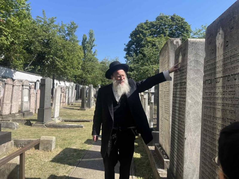 rabbi-7.jpg