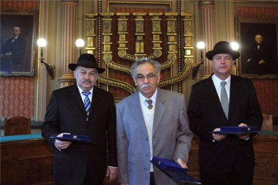 d__jazottak_2011_s__slajos_mti.jpg