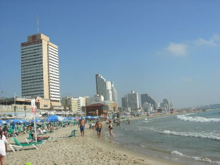 teleavivbeach_1.jpg