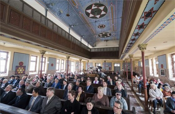 debrecen_zsidonegyed_megujul.jpg