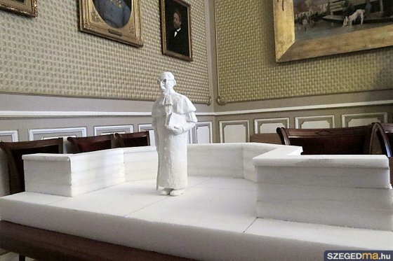 l__wwimmanuel_szoborterv_szegedma.jpg