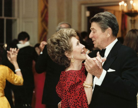 nancyreagan.jpg