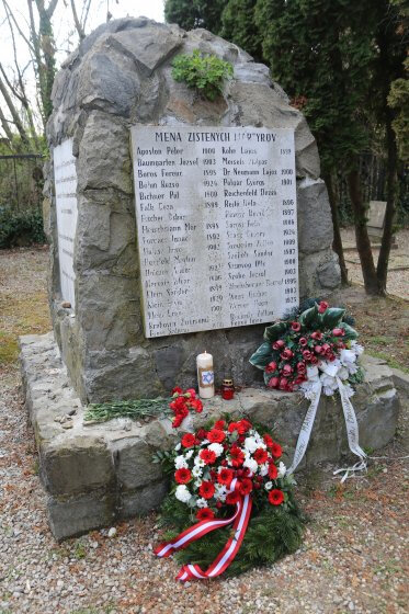 pozsonymegemlekezes.jpg