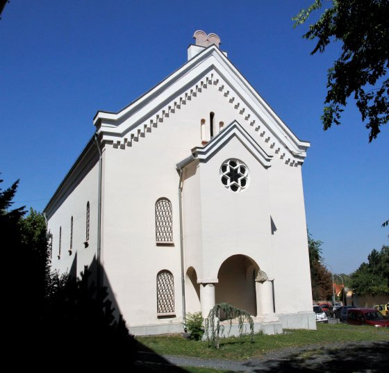 tata_zsinagoga.jpg