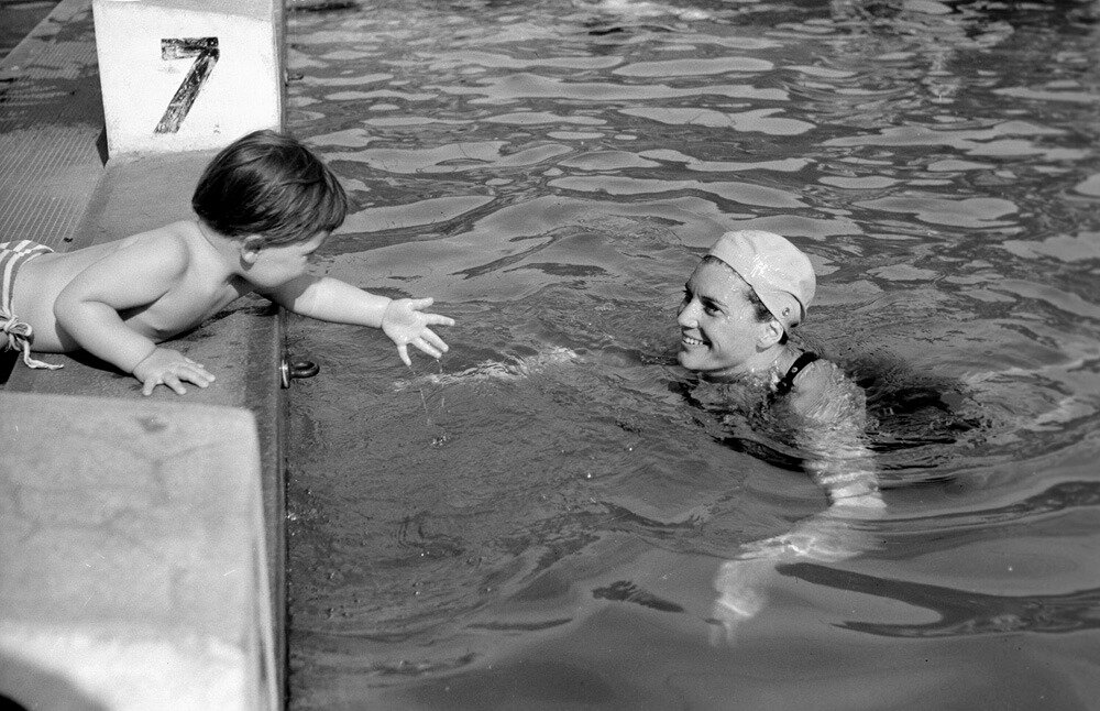 Gyarmati Andrea és Székely Éva. Forrás: Facebook/ Budapest régi képeken