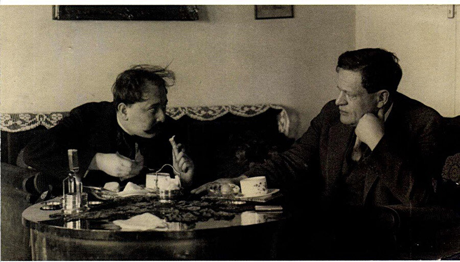 Keleti László PIM Karinthy Frigyes összes fényképe 2016.jpg