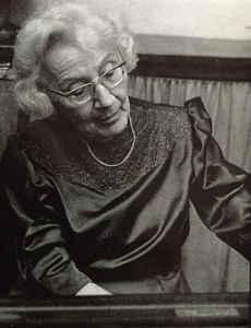 Sándor Renée-4.jpg