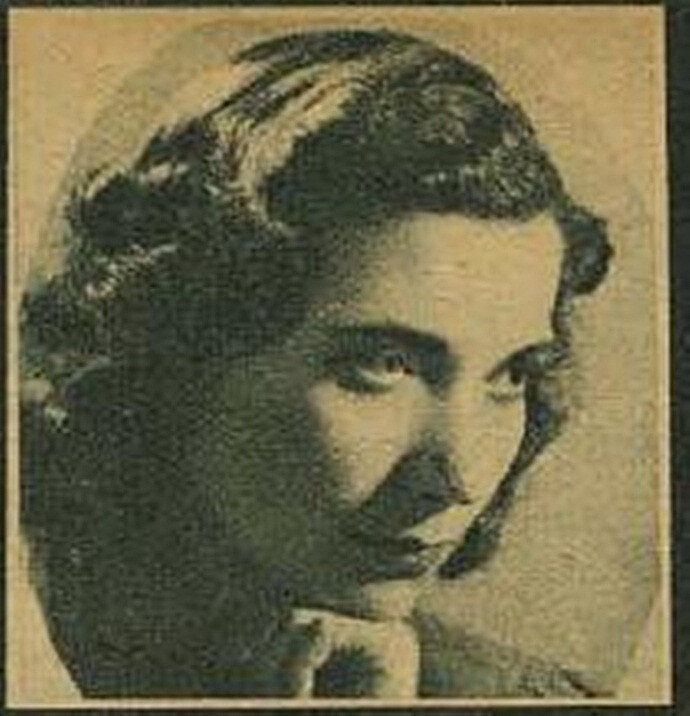 Benedikt Klára Fényszóró 1945. 18_ (002).jpg