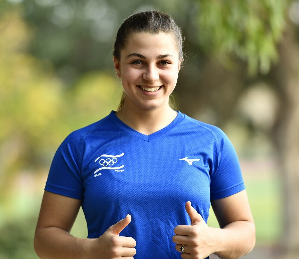 ALPESI SÍ: Szőllős Noa