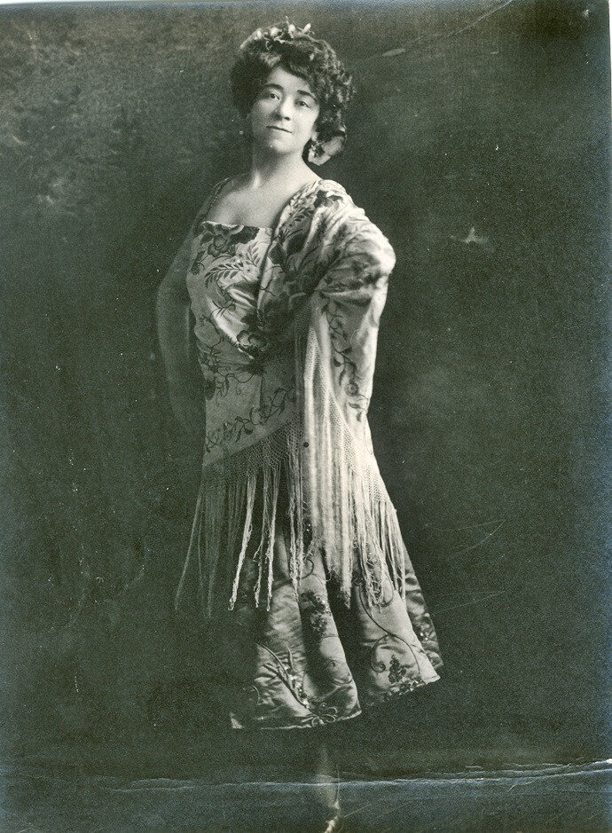 Bársony Dóra_Carmen_Opera Archivum (002).jpg