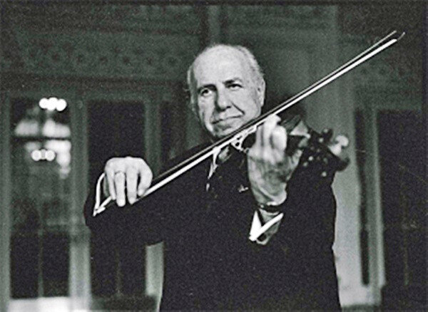 Ákos Ferenc 2 csoarchives.wordpress.com 2016.01.28 (002).jpg