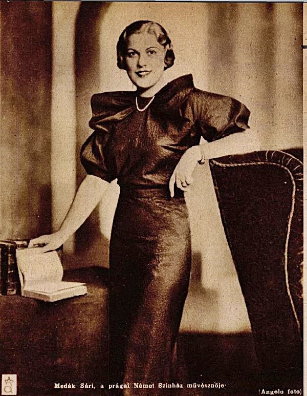 Medák Sári Színházi Élet 1935. 38.jpg