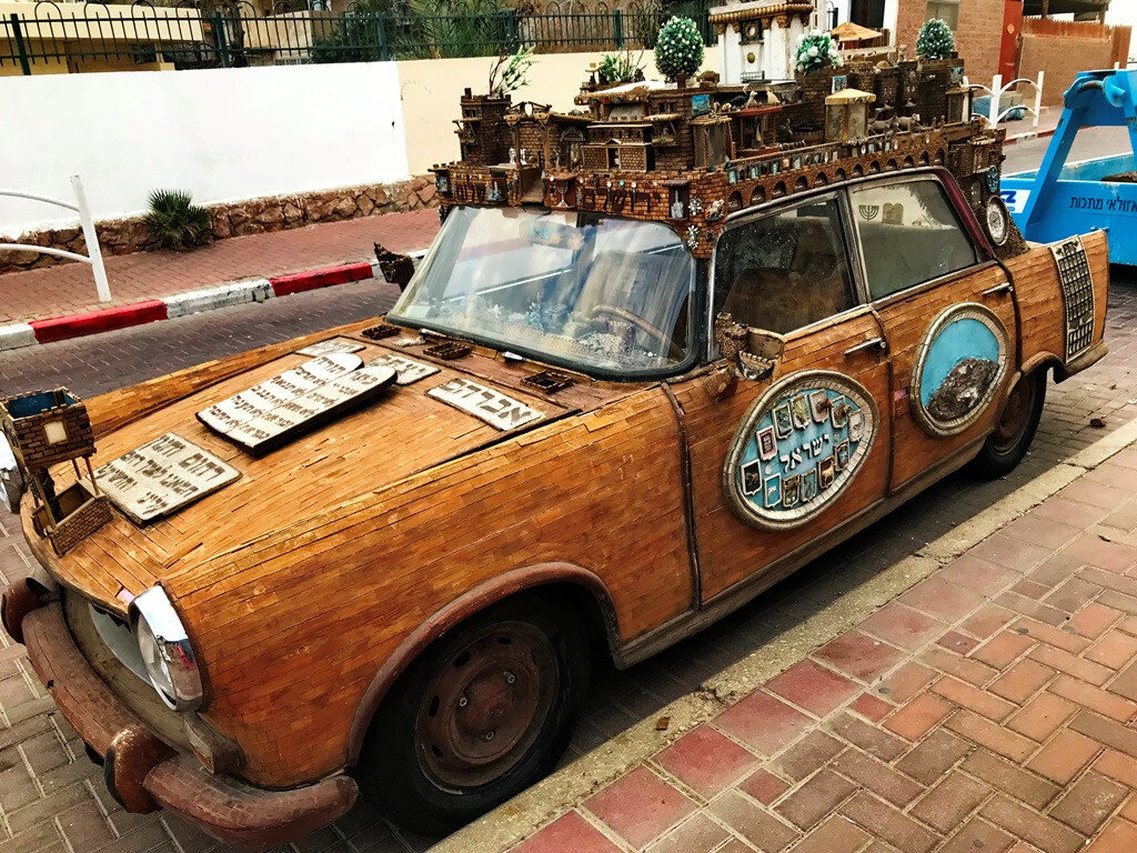 szent auto total.JPG