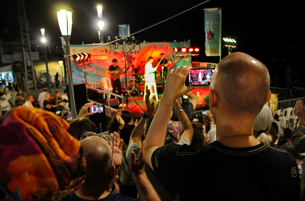 hegedus kozonseg.JPG