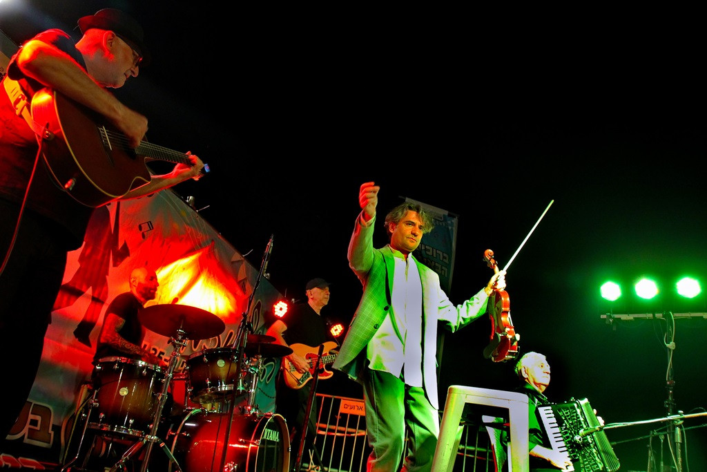 hegedus zenekara.JPG