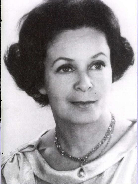 Rév Lívia Gramofon 2000 (002).jpg