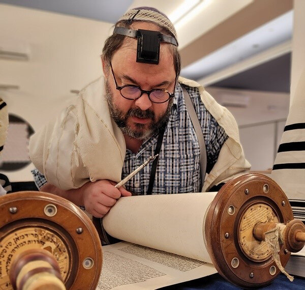 Radnóti főrabbi: Rabbi, a törvénykerülő (rábán Gámliel pészáhi botránya ...