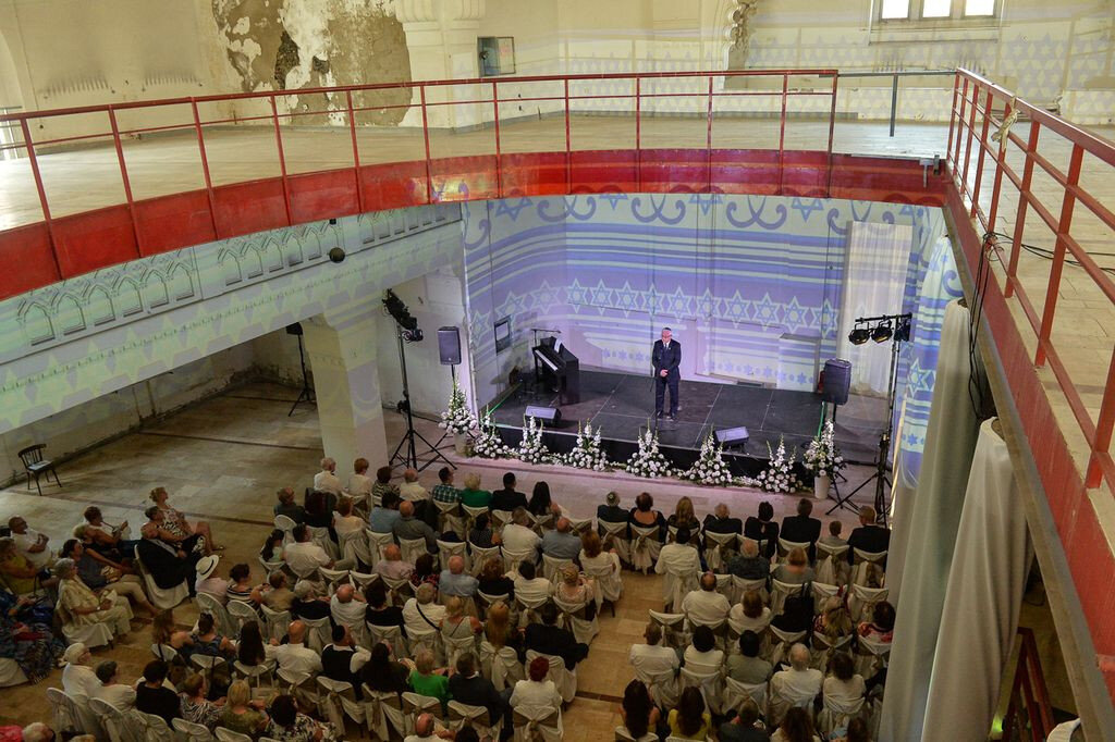 zsinagóga koncert_1_Gyöngyös_2.jpg