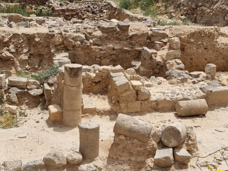 izrael7 Tiberias_-shutterstock_2312968465_Victor_Gaidar-768x576.jpg