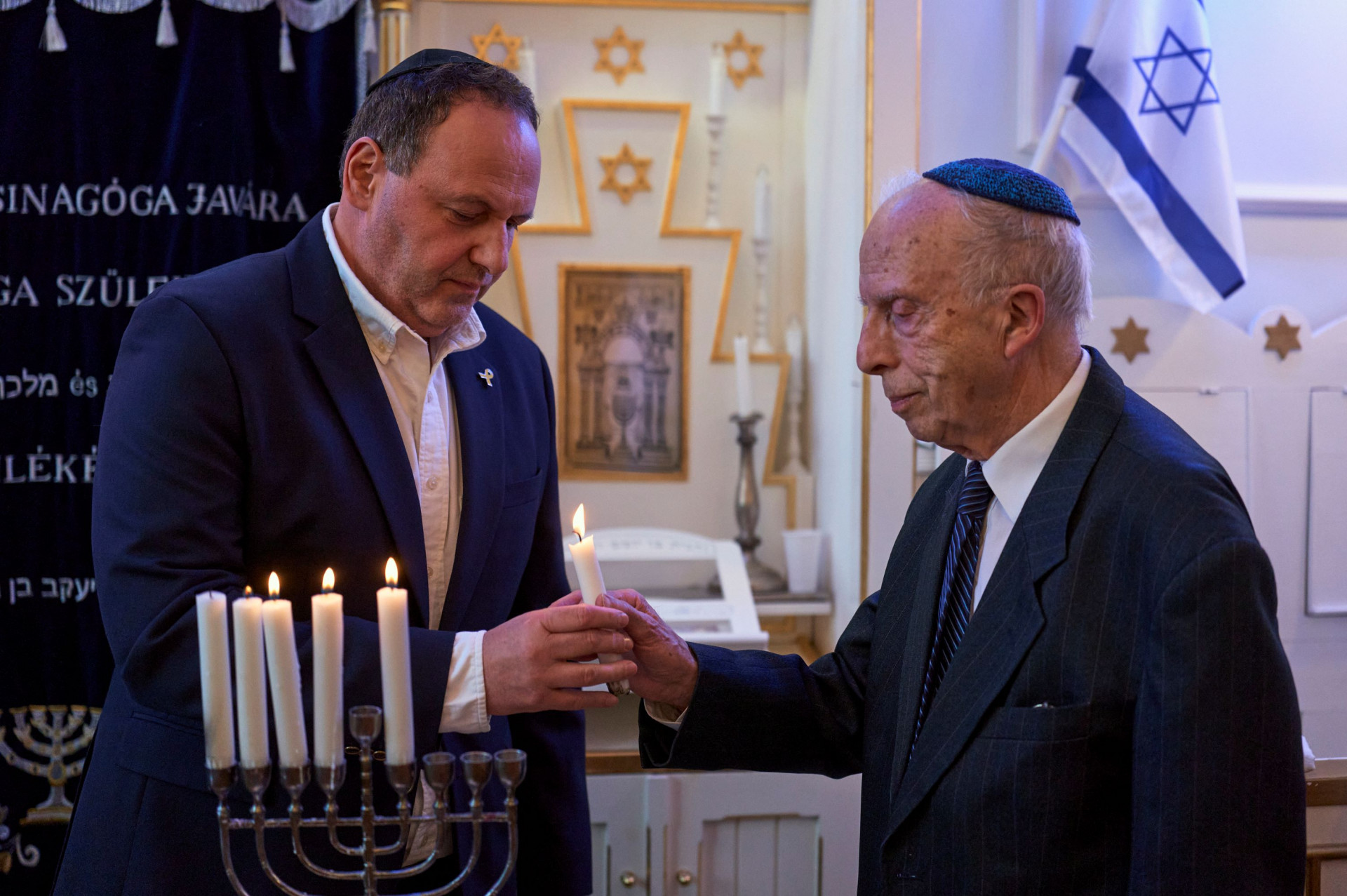 20241229_Zuglo_Hanuka23_kicsi07.jpg