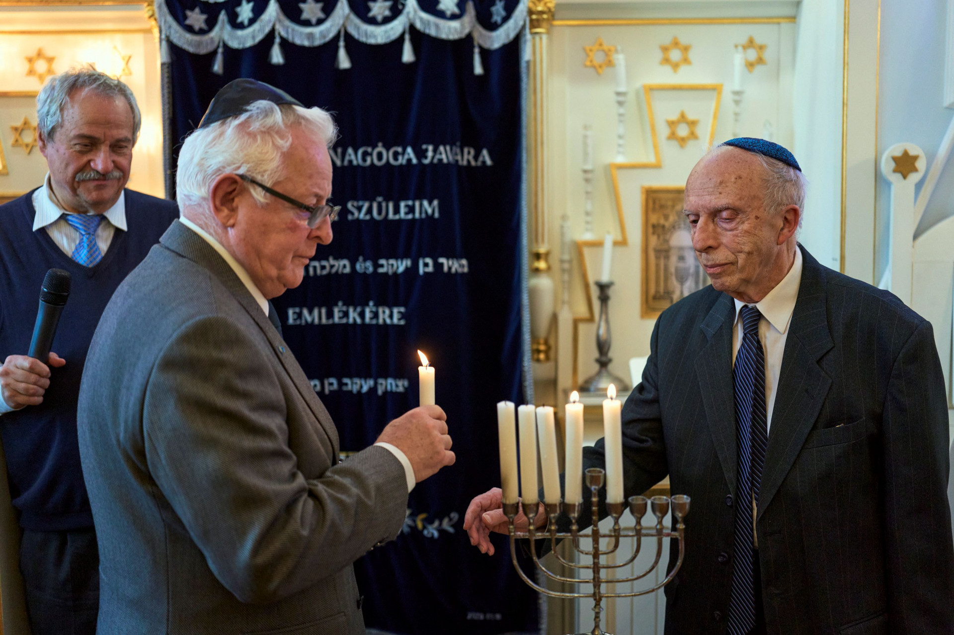 20241229_Zuglo_Hanuka28_kic si08.jpg