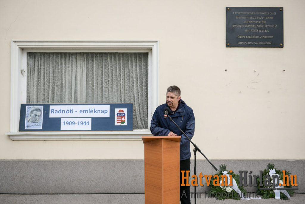 radnoti_emleknap_15-1024x684 (1).jpg