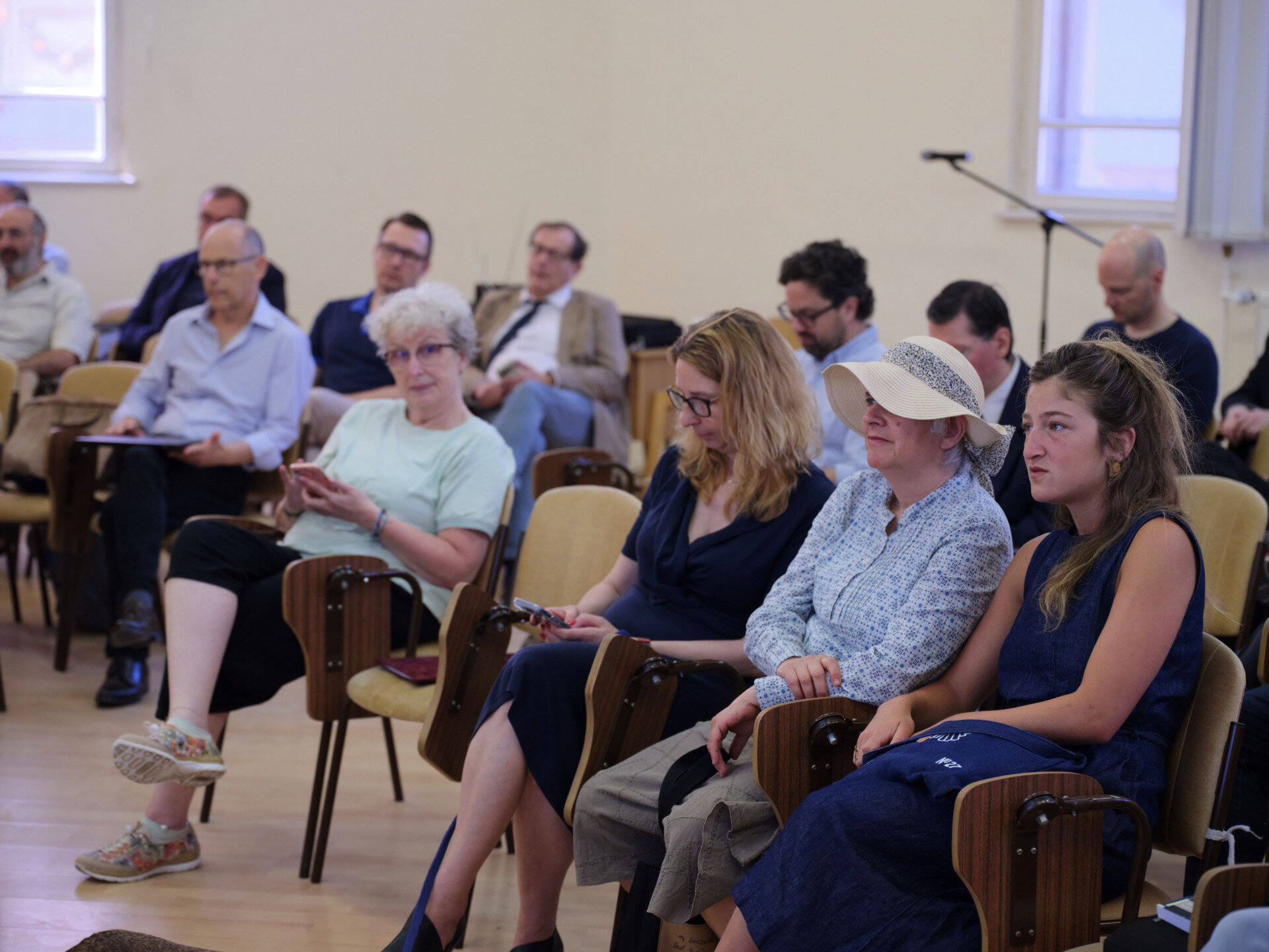 4000-3000-max (4).jpg