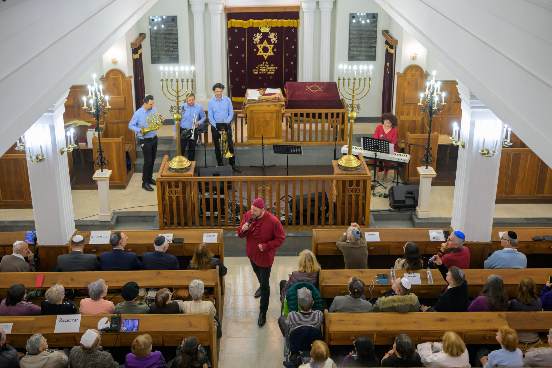 A Kuna testvérek, Nógrádi Gergely és Teszter Nelli