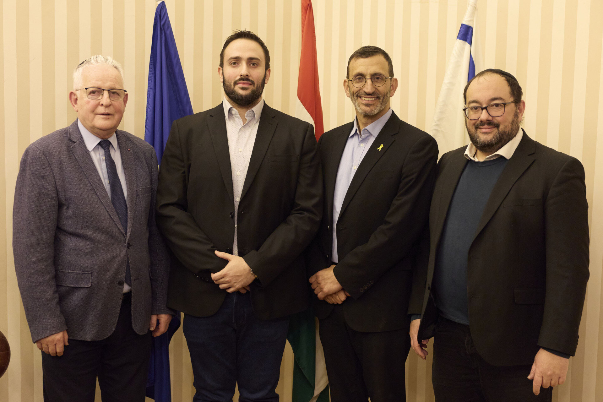 4096-2732-max (1).jpg