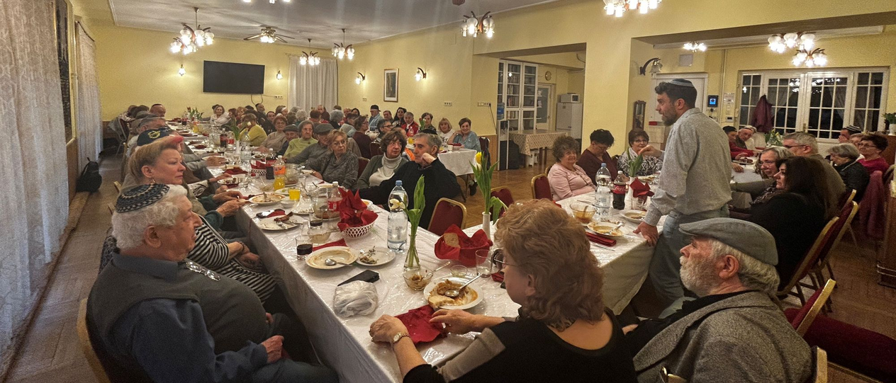 Zájin Ádár a Héber Imre klubban