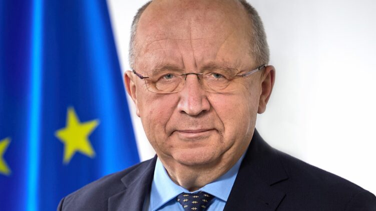 EU: 5 millió eurós pályázat az online térben terjedő, szélsőséges tartalmakkal szemben