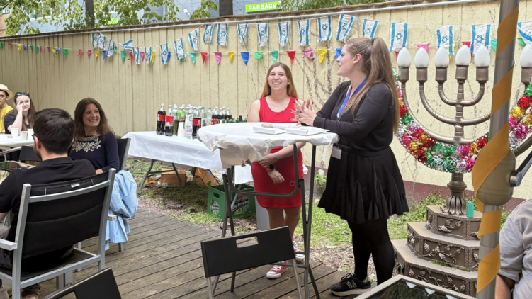 Grill, barátok és lag baomer – így ünnepelt a MERKAZ és a Club Sababa