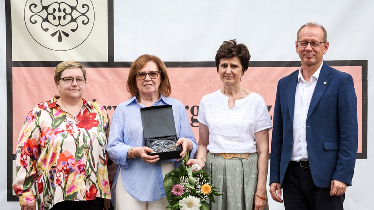 Kerecsényi Edit-emlékplakettel ismerték el Lévai Ibolya munkásságát Nagykanizsán