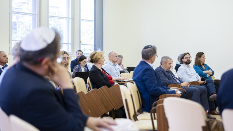 A kiválasztottság gondolatának modern aspektusai